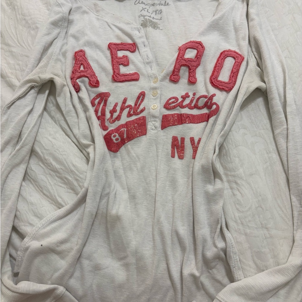 Aeropostale White and Pink Ribbed Top - Picture 2 of 4